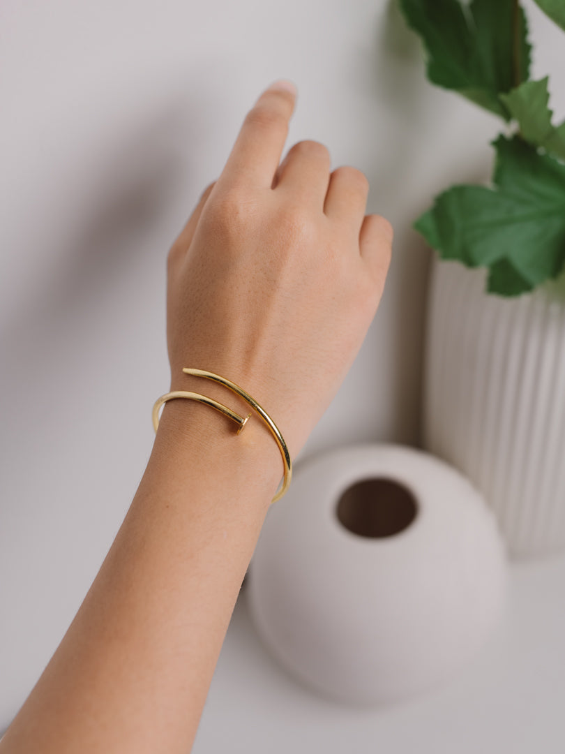 Plain Nail Bracelet