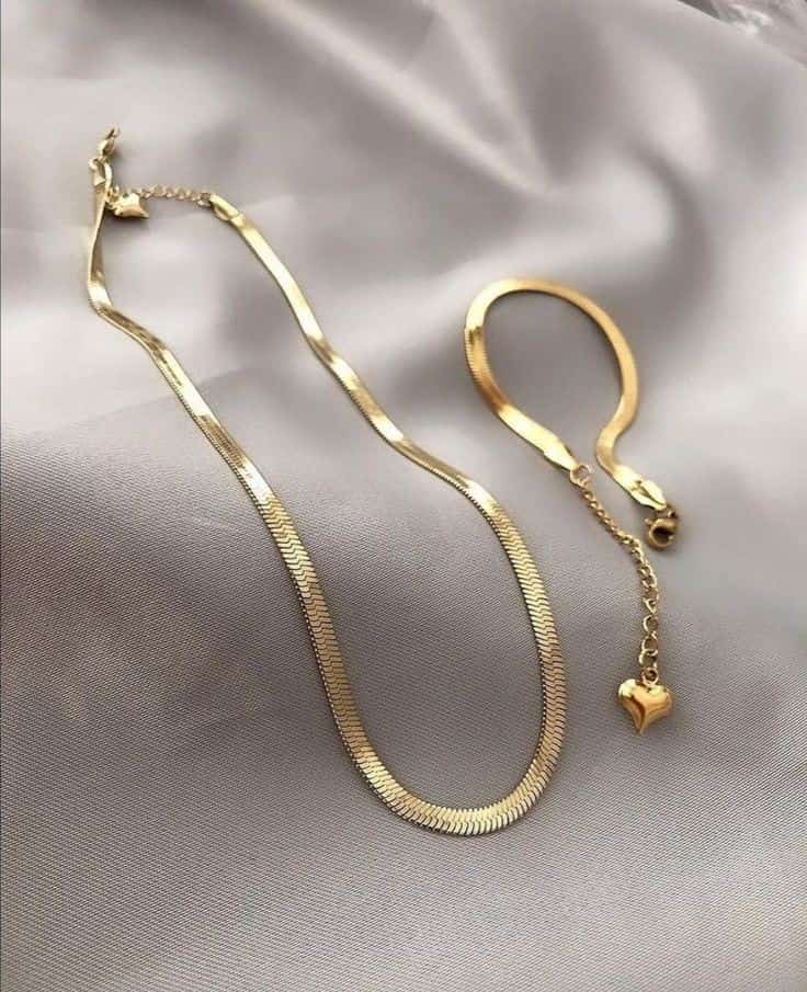 Simple Yet Classy Combo
