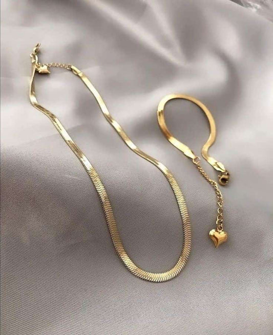 Simple Yet Classy Combo